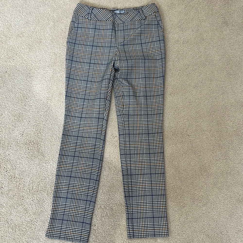 ILTM I Love Tyler Madison Plaid Trousers. Size S/P